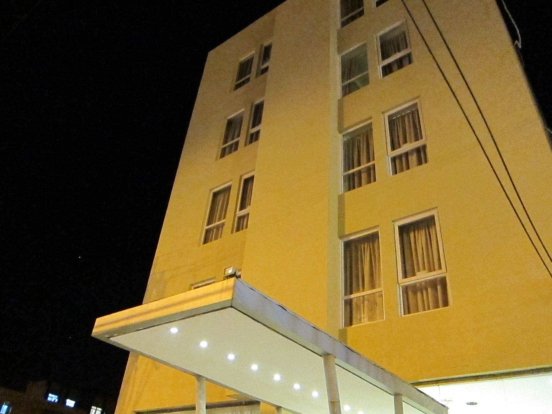 B Hotel Salvador Eksteriør billede